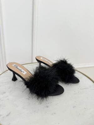 2b7562fa-5c6b-41e7-a8ae-38ecd7d05f06