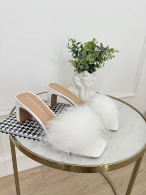 66d0a9b8-deb7-4239-aa37-f3cd83b80d3b