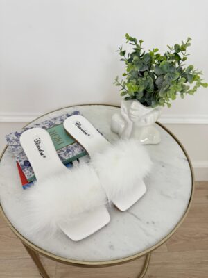 f0306740-13e8-4701-9d23-98822d8889a2