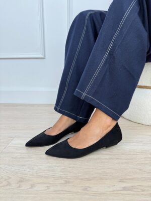 307b73ee-6c53-421d-b2b1-16809369296e