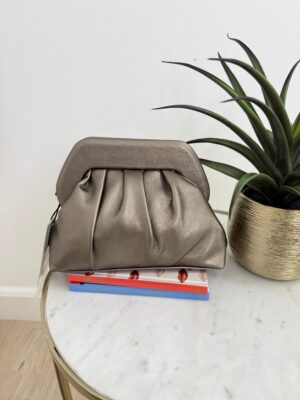 42a5da36-b1f8-46a6-8fd4-7472d32e037a