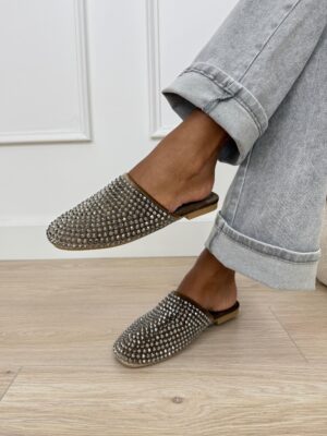 5ed3524e-4892-41a7-914c-4fb7990fd345