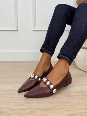 749b054c-df6c-4857-89c0-7c7f9332ba0a