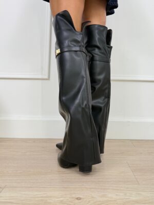 9cebca87-0f32-49d4-9705-b9e2a74ca94e