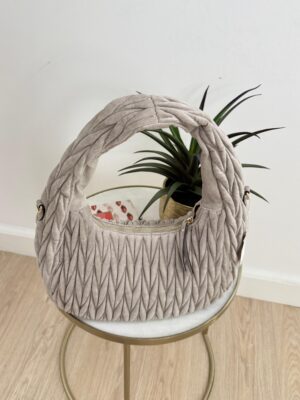 dde99c44-3ff5-4a65-9e0b-438bd9b60650-2