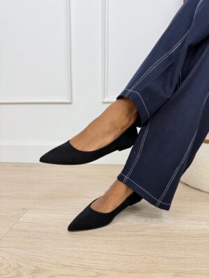 ec8e6319-c28c-4143-8201-a13f7b305db0