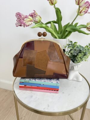 f04d7386-ca2f-4597-b36f-3f84d510a2de