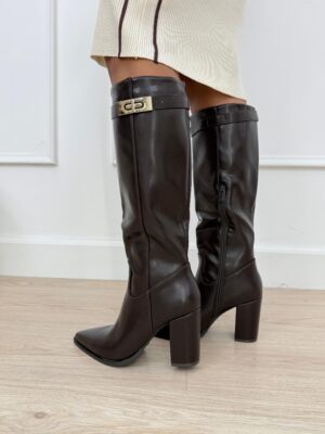 021e0ea7-6ba7-4299-89c9-1be07357c4bc