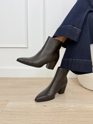 11b4adf2-ad92-40e5-b739-9267b2b6e57f-2