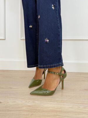 1eb143c4-03fe-49b6-b8e3-08c7cdfea4c3