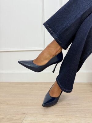 243fedf5-6c8a-4ce9-990c-5a9f93f9b510