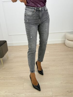 493b25c0-98a7-4f8f-adbd-f678fccd3a12