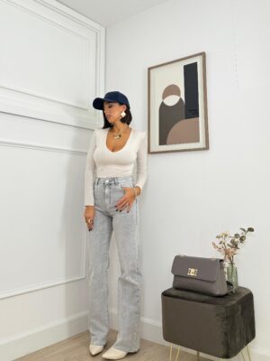 49a7e990-1d6e-4ad2-8a3c-54ecb1da41ed