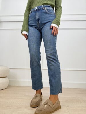 4e01e771-3fe1-4e46-b412-9623c721a90e