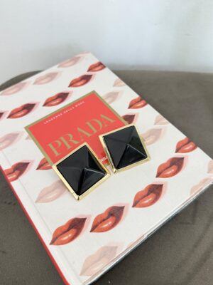 4e81fbec-734a-4317-babd-ee745ed4c683