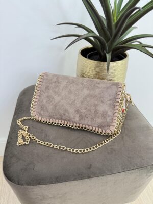 5623c6be-f70a-442c-8d83-59456be05bd7