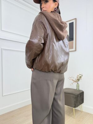 5885463b-8ca3-4b58-b642-6216266a4ffd