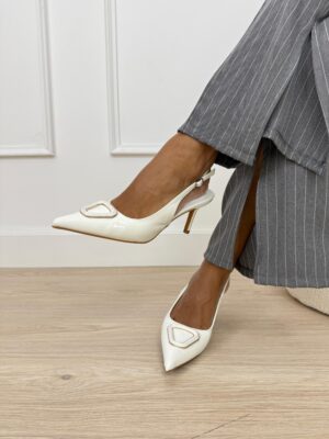 68d01875-a5bc-409e-8a39-2c5372273ac5-2