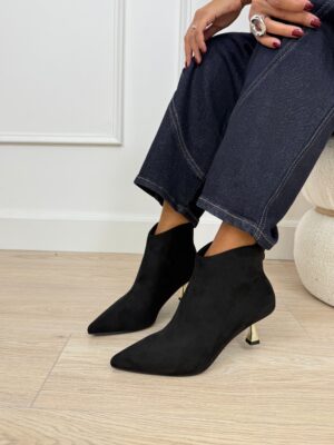 74fc0b81-3d30-41b5-b3e8-2039891c8ab2