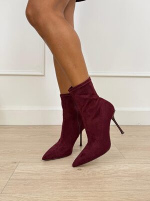 77761268-2441-4571-93d1-900af2e2b1df