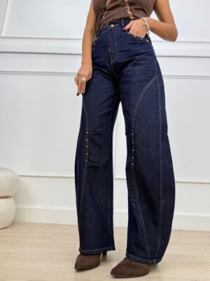 77eb30f0-e329-47dc-b4ab-b4477c1f9963