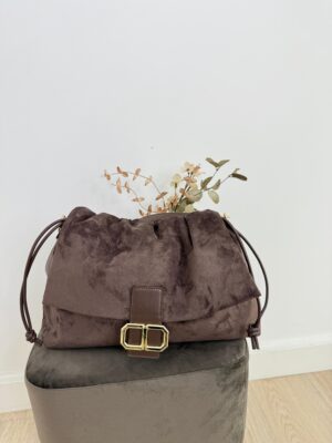 7beeae95-702e-4219-aaea-ade3cc7aaafd