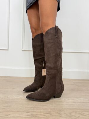 8c0bde9d-9003-45b2-bed0-81efa1fc6650