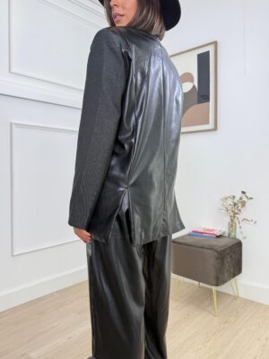 8c9f2e56-b62d-4b3b-be89-72b5fd803a20