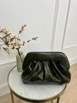 d6b6f3d3-e982-4919-8093-e421a6fe17d3