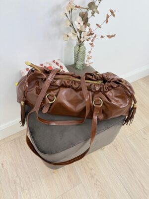 dd5fcb4e-c0e6-4182-b928-a4b356b1d829