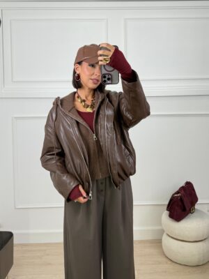 de351e1c-57c2-4af9-a8d3-26b22dd333fd