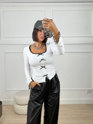 fff3e27b-94aa-49ff-b626-9aac67cafb30