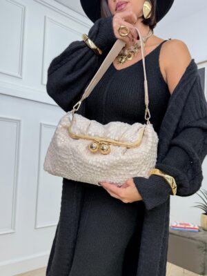 34235d64-aef2-44a6-b4c9-dfce41746866