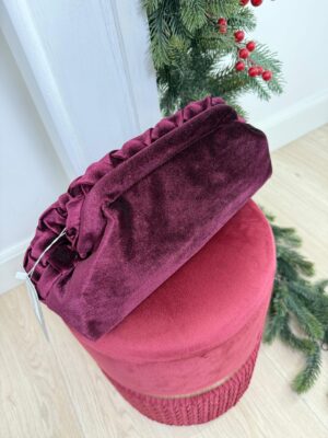 55f93c09-01f2-419d-841b-d951f87b9aa1