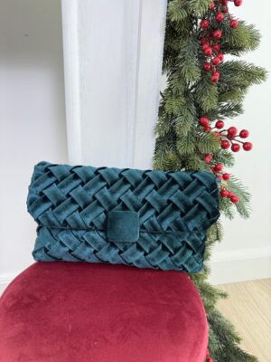 86d59f2d-dec6-4d64-8237-c8fa4d47c582