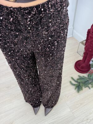 899857b8-bbdf-4dc7-af68-5910fff70467