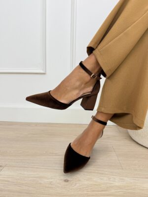 a82a24bd-2bbd-4903-86a3-c6044de21613