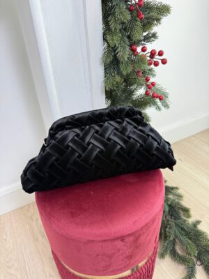 b12cebd1-8d1a-4db6-9e52-8c51fbd16daf