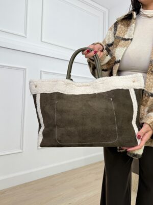 d50dca7d-ba70-472f-b5d4-9f909b96f4a0