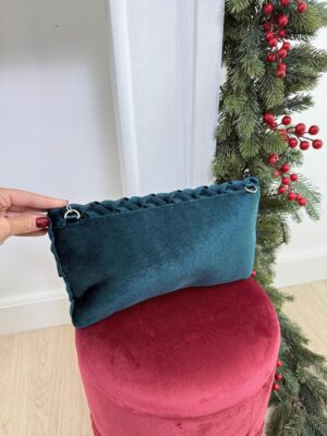 ef9d65e2-ef91-4e95-a2dc-2d75614b79fe