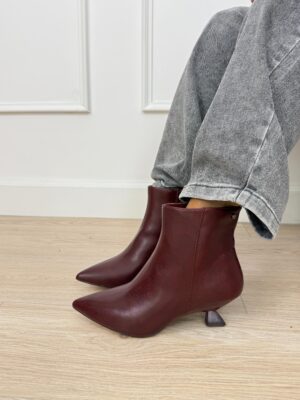 63fe57b1-18df-4227-a3e7-30644415d5c8