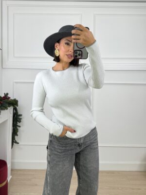 7fb4679a-5a81-4af4-aeed-1aa4db019c17