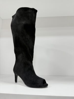 8aee7a6d-9e65-434b-9e24-fd38360586dd