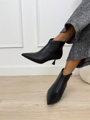 ac530229-f440-4924-9922-c5395eae4eb5-2