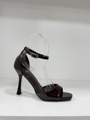 b18529e8-17e9-436f-84c3-8f9127210e51