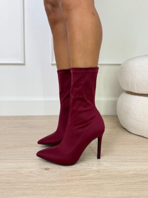 b605e66a-d1a0-4ab4-a787-f67046bd121b