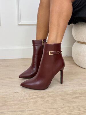 b9ef5645-9aab-41e3-8e45-31f9cb6cde2d