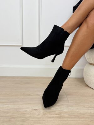 c536ab83-596a-49a0-bef6-1e6dcdaa3d8b