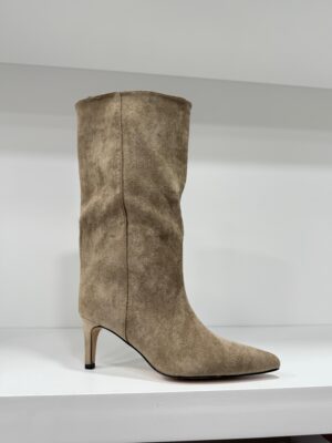 ca1a7b8a-f53f-49e8-9973-064deabf9e1d