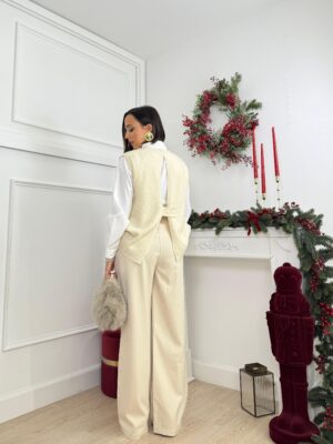 dba97ab8-29c4-4f5b-9f4e-a61f45684671